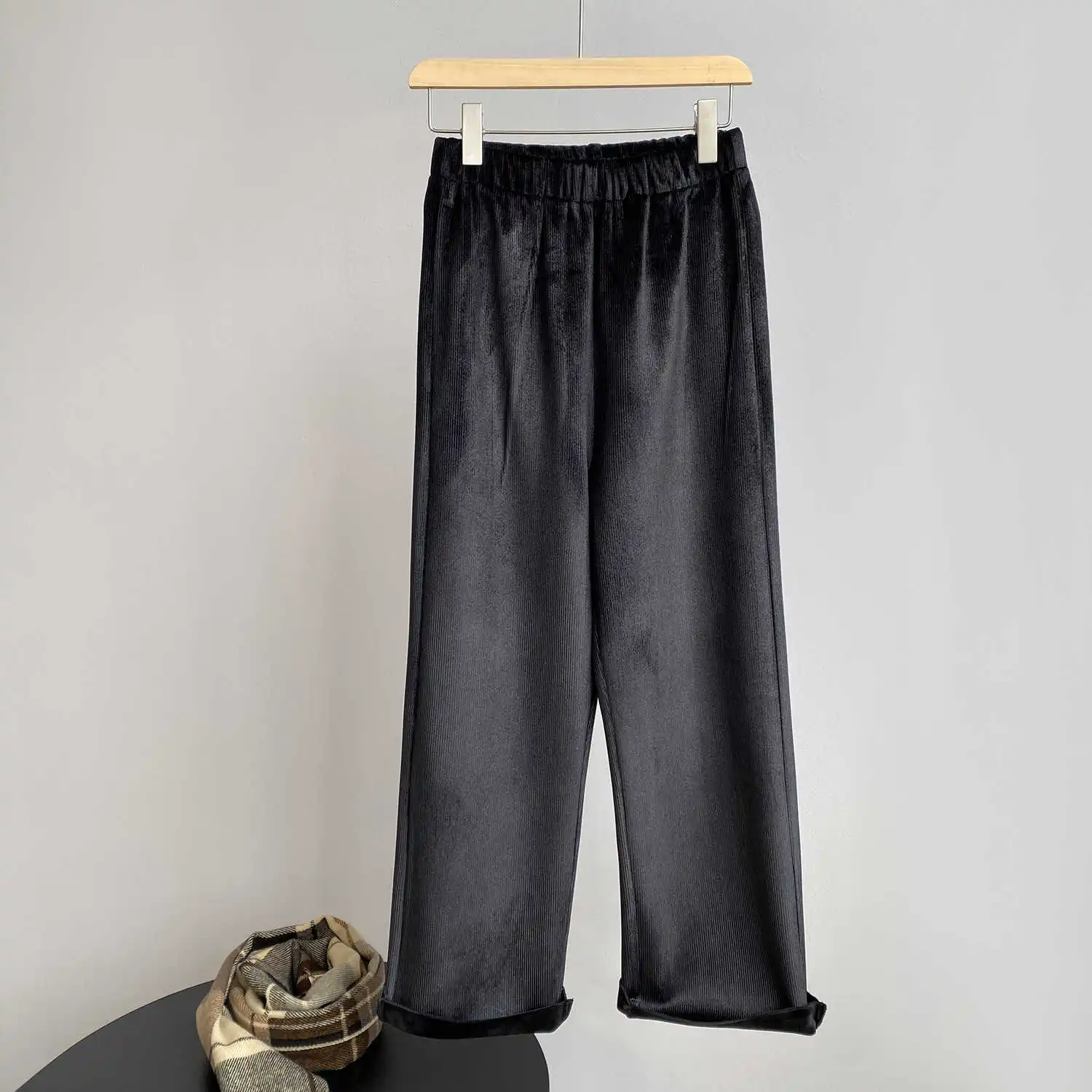

COZOK Corduroy Plus Velvet Wide Leg Pants Women's Thickened Winter 2021 Korean Loose Straight Pants Women's 1898