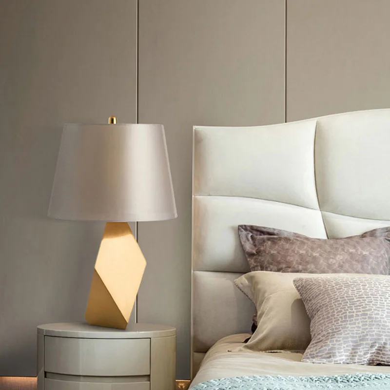 

Living Room Decor Bedroom Decoration Lamp Retro Lamp Holder Bedside Luxury Antique Table Lamp Portable Tischlampe House Eg50zm
