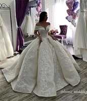 luxury ball gown wedding dresses off the shoulder lace appliques sequins vintage bridal gowns princess plus size robe de mariee