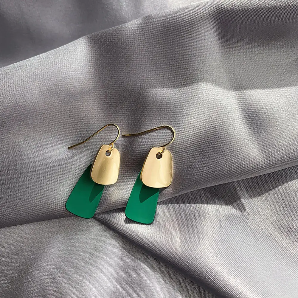 

Fashion New Korean Style Women Geometric Earrings Contrast Color Morandi Color Earrings Personality Asymmetric Earrings