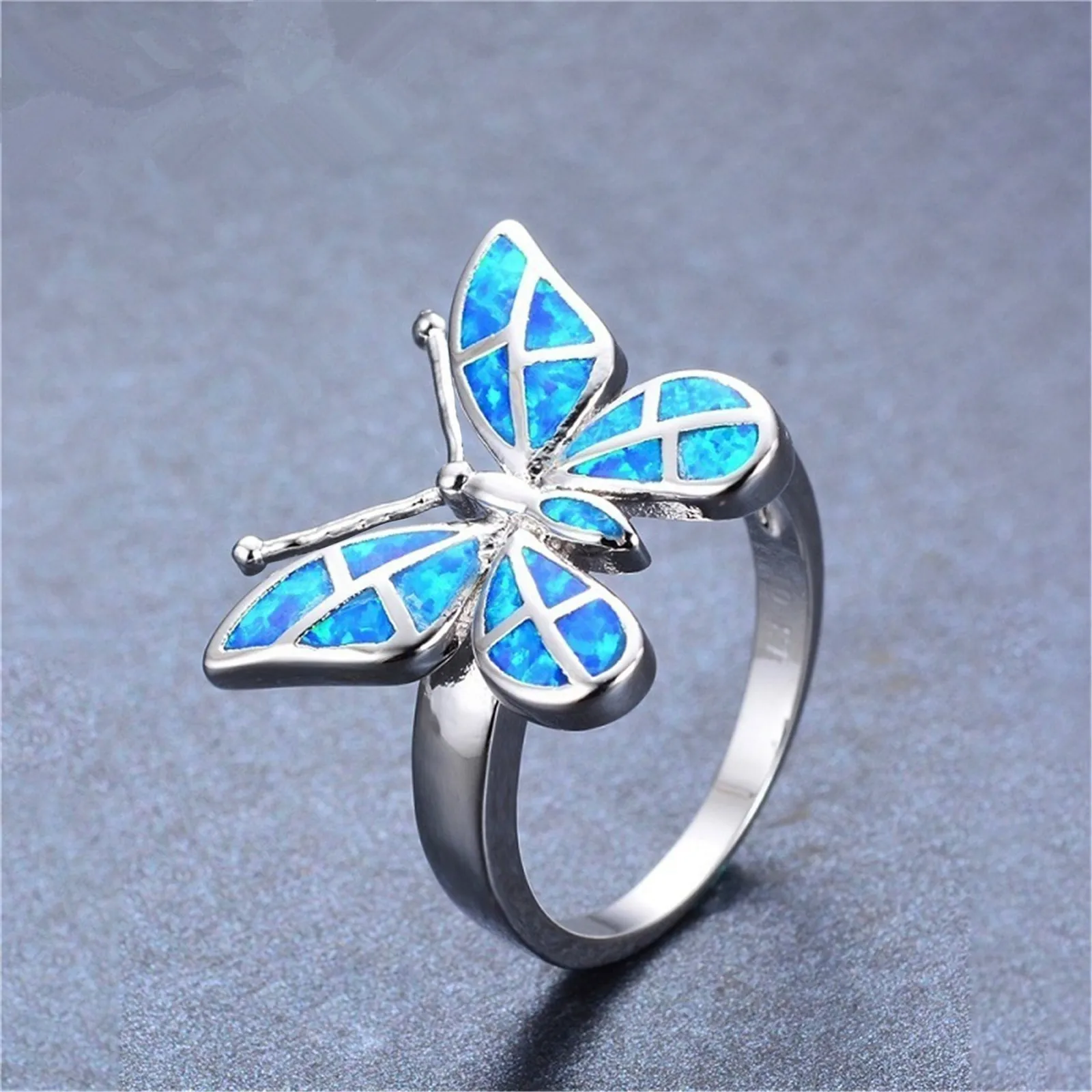 

Cute Butterfly Animal Design Ring Imitation Blue Fire Opal Ring For Women Accessories Jewelry Bohemian Statement Girl Gift