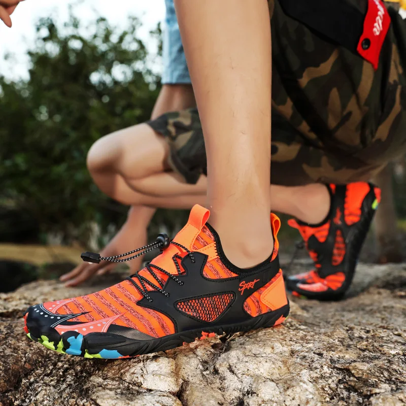 Men Mountain Trekking Hiking Shoes Summer Breathable Quick-drying Water Shoes Soft Non-slip Comfortable Diving Water Sneakers