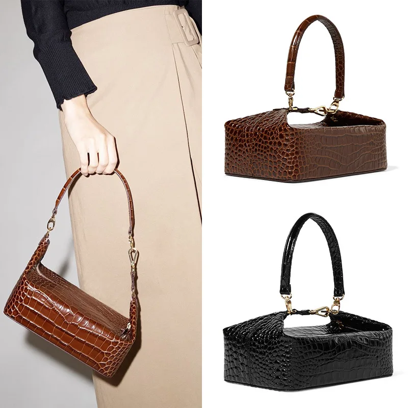 

European and American fashion catwalk women's bag niche design 2020 retro crocodile-print small square bag when the box handbag