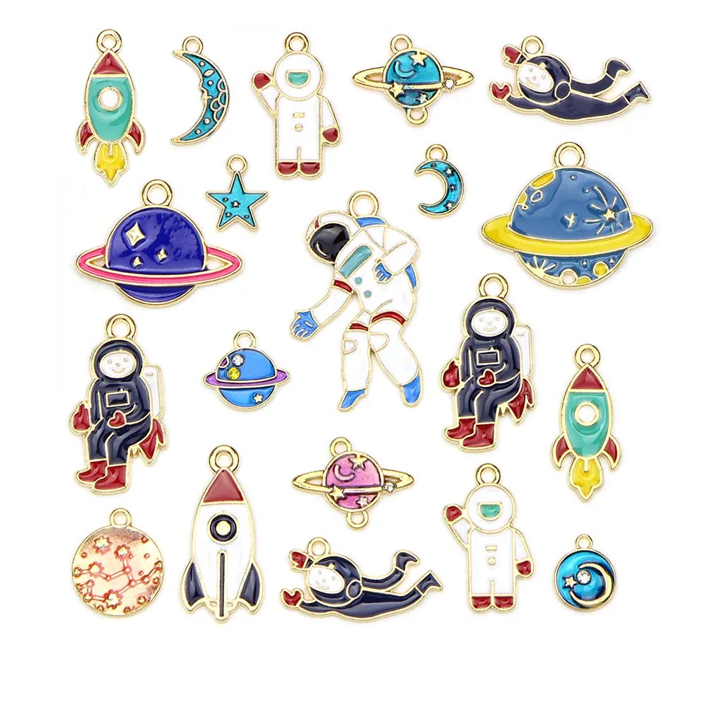 

Mixed Style 10pcs Space Drop Oil Alloy Enamel Cosmonaut Pendants Planet Copper Plated Charm Diy Jewelry Findings Components