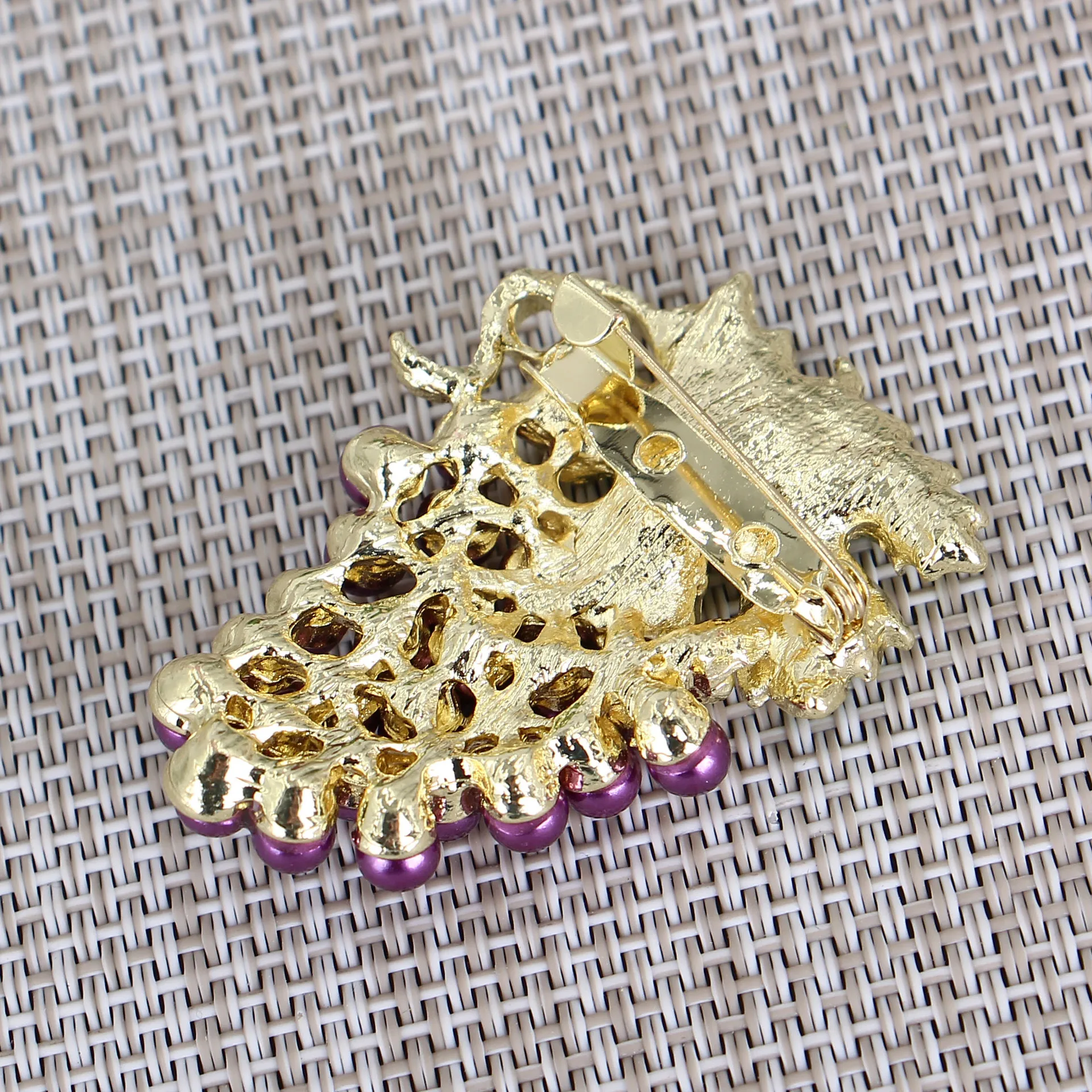 Фиолетовый виноградный жемчужный корсаж для женщин взрывной стиль модная брошь