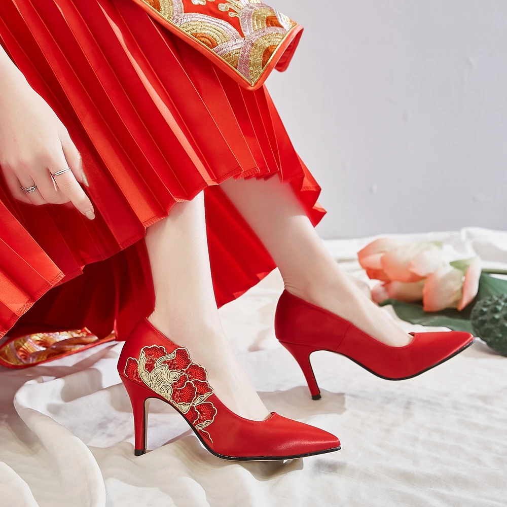 Veowalk/женские свадебные туфли Красного цвета на высоком каблуке 7 см с шелковой