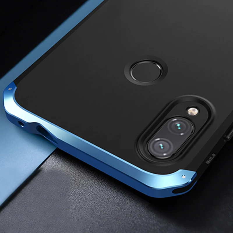 Текстурированная металлическая оправа для задней панели из поликарбоната с