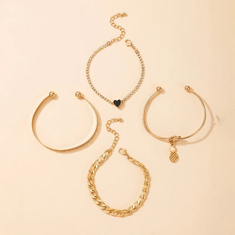 

Juorest 4pcs Punk Chain Bracelets Set for Women Bohemia Heart Pineapple Charm Bracelets Multilayer Pendant Fashion Jewelry Gift