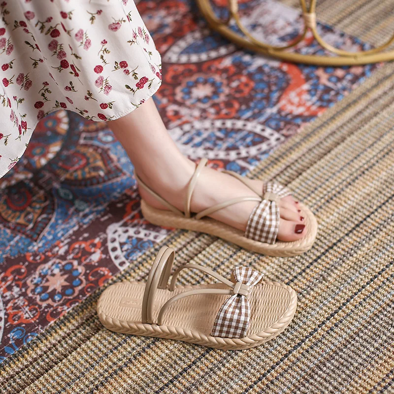 Шлепанцы женские летние дышащие Нескользящие плотные тапочки на подошве | Обувь