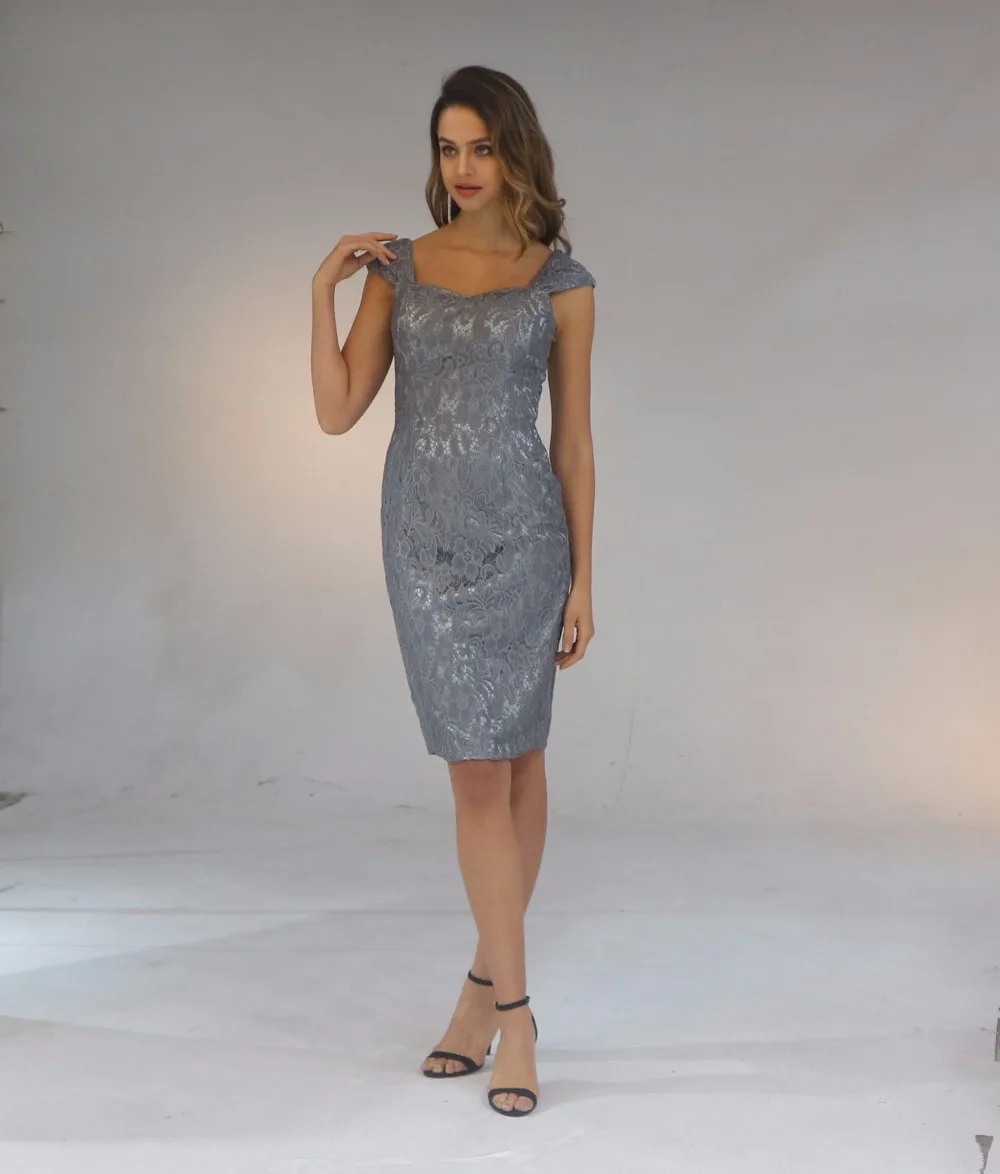 Knee-Length Mother of The Bride Dresses With Chiffon Shawl Formal Dresses Custom Plus Size Mother Of The Bride
