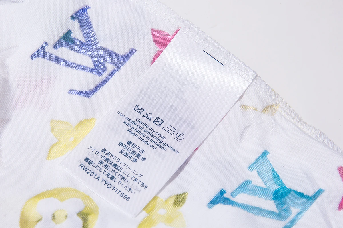 

2021 LVwoman woman New Original Brand T Shirt Men Tops Summer Short Sleeve Fashion T-shirt 100% Cotton Mans Tshirt