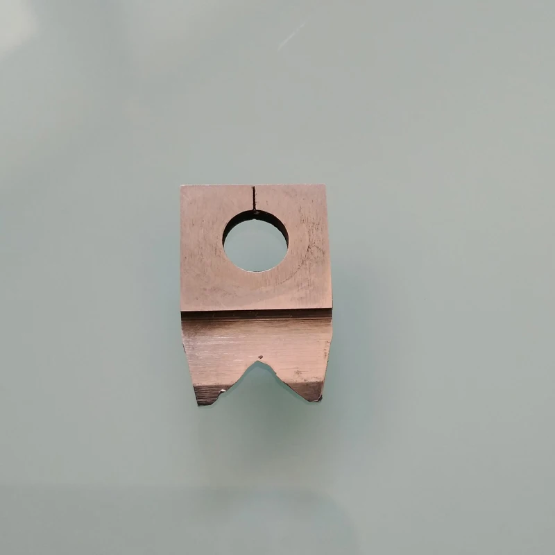 Согласно чертежу клиента сделать Автоматический зачистки провода машины лезвие