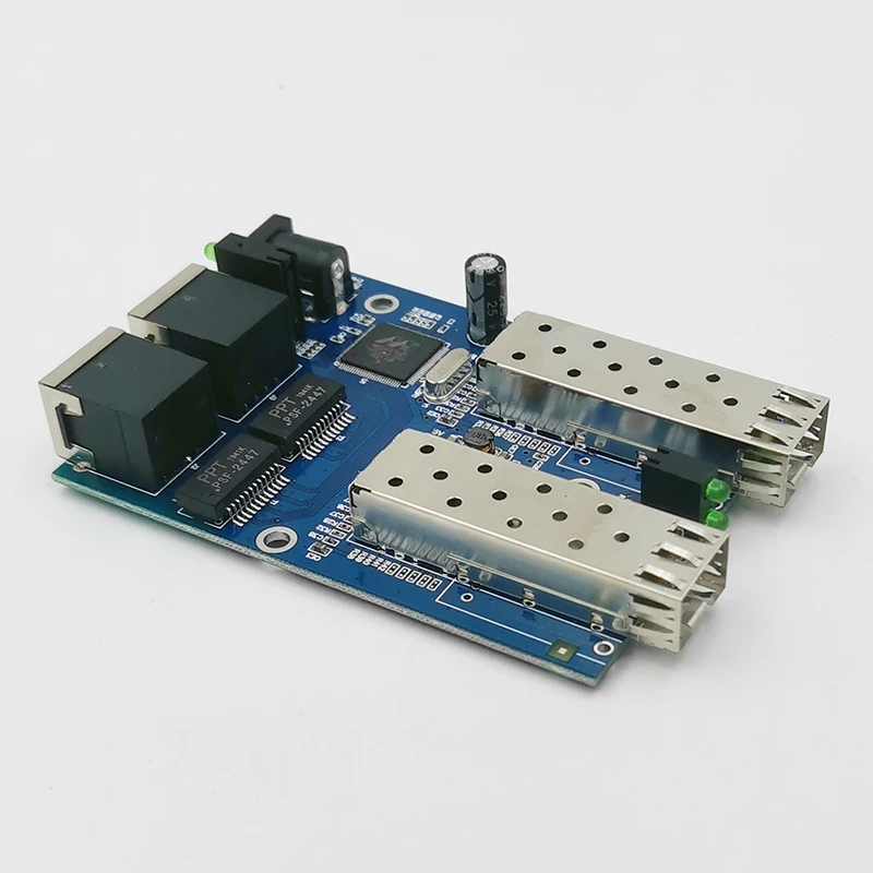 Ethernet-коммутатор для подключения оптоволоконного кабеля 2 RJ45 UTP SFP
