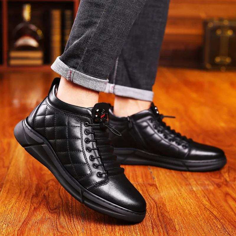 

Thick Men's Boots; New Leather Snow Boots Plush Non-slip Warm Winter Boots Thick-soled Large Size 44 Mens Shoes