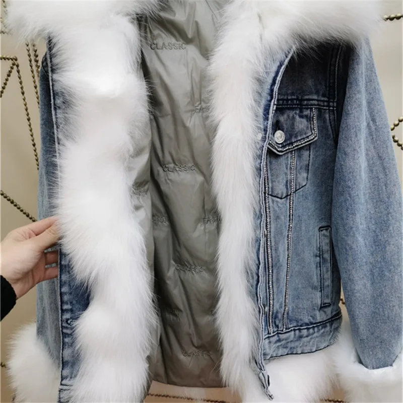 Женская зимняя куртка из натурального меха лисы с подкладкой 90% утиного пуха |