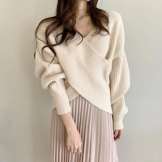 

2021 Autumn New Solid Simple Cross V-neck Loose Full Sweater Women Top U866