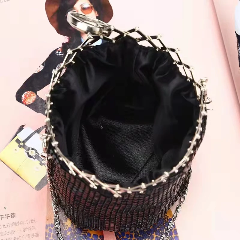 Рисунок 4 - Металлический кошелек