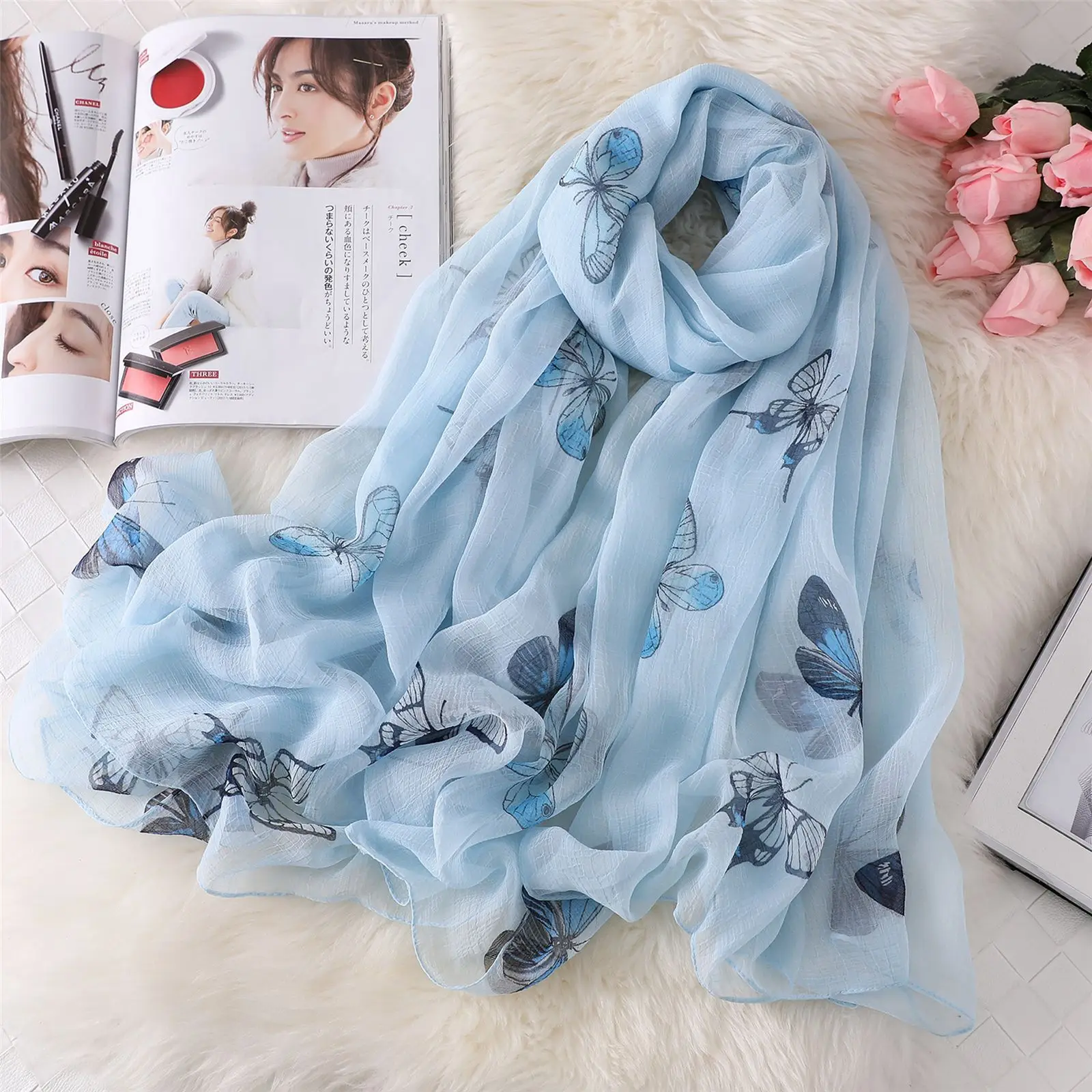 Платок Шелковый женский двойного назначения с принтом бабочек пляжное полотенце