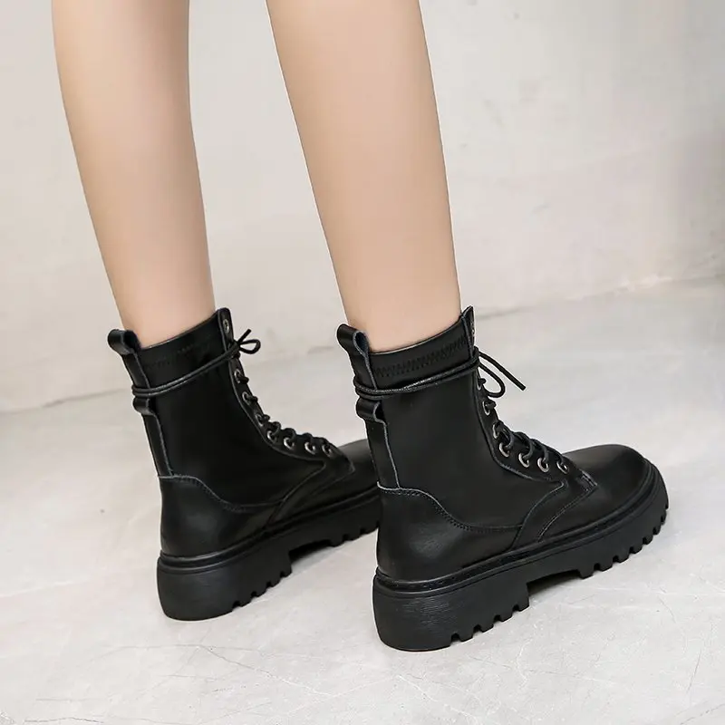 Женские осенне-зимние ботинки на меху из натуральной кожи | Обувь