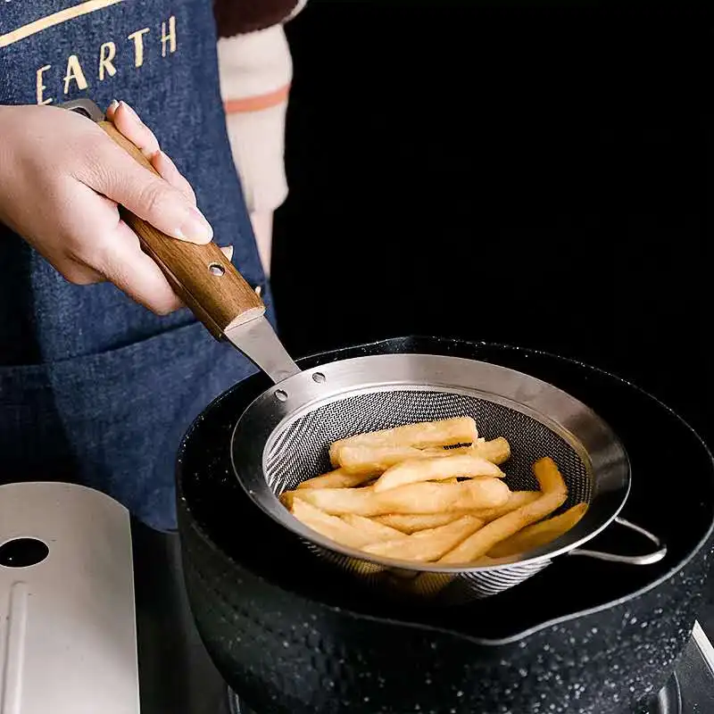 Сетчатый дуршлаг с деревянной ручкой сито для фри пельменей муки масла жарки