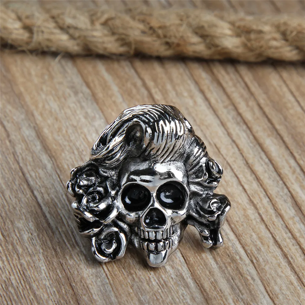 

New Creative Exaggerated Retro Style Women's Skull Ring Women's Popular Fashion Holiday Jewelry Accessories Gifts Wholesale