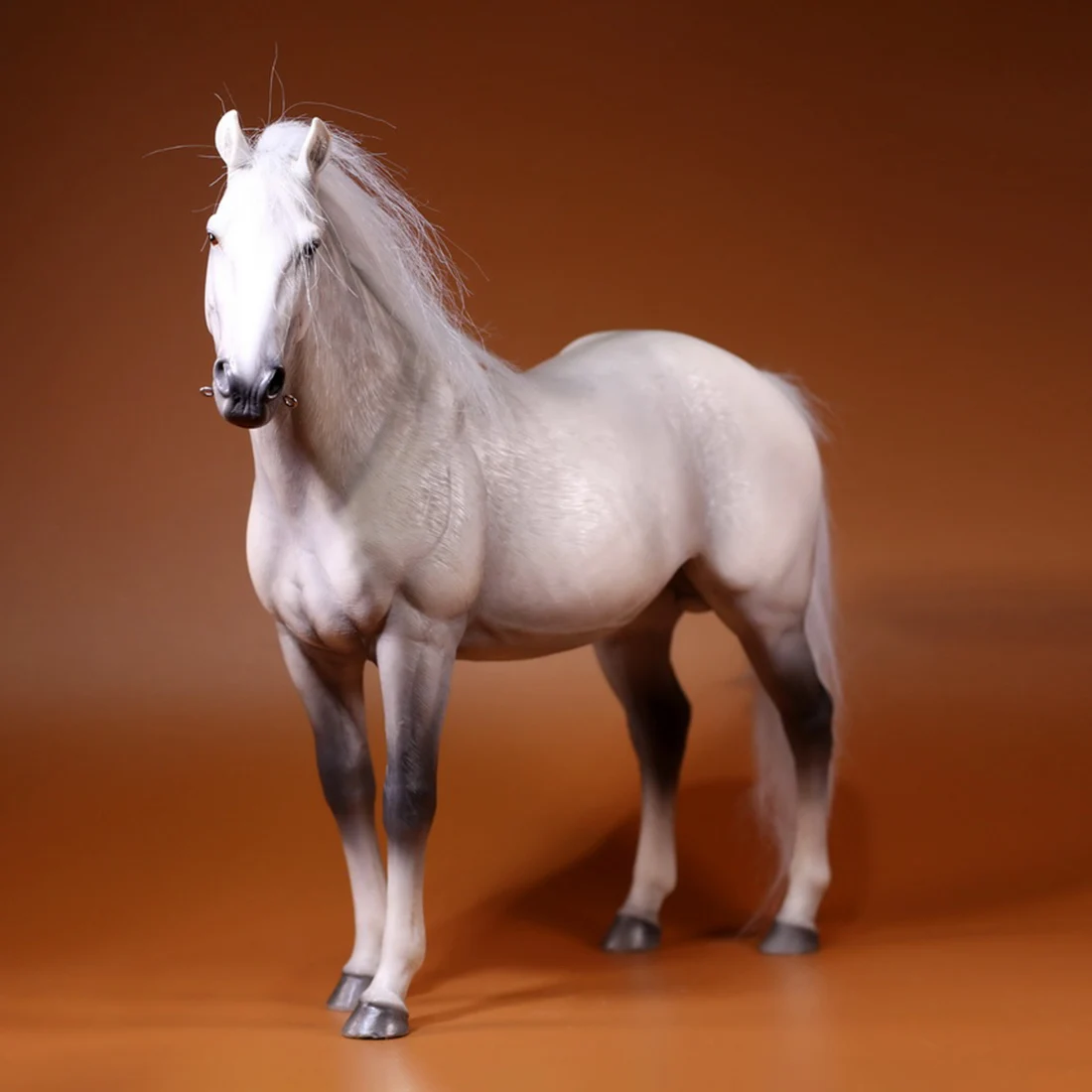 

33cm 1/6 Scale Germany Hannover Warm Blooded Model Horse Home Office Decoration Drop Shipping - White Brown