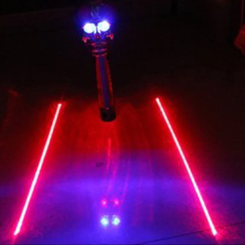 

Skull Head Shaped Cycling Bike Bicycle 2 Laser Beam and 5 LED Rear Tail Light Lamp Safety Bicycle Rear Light SM022