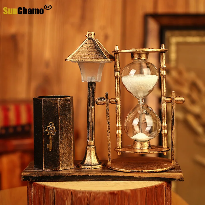 

Creative Lamp Figurines Miniature Hourglass Sandglass Flashing Student Birthday Gifts Home Table Decoration Retro Pen container