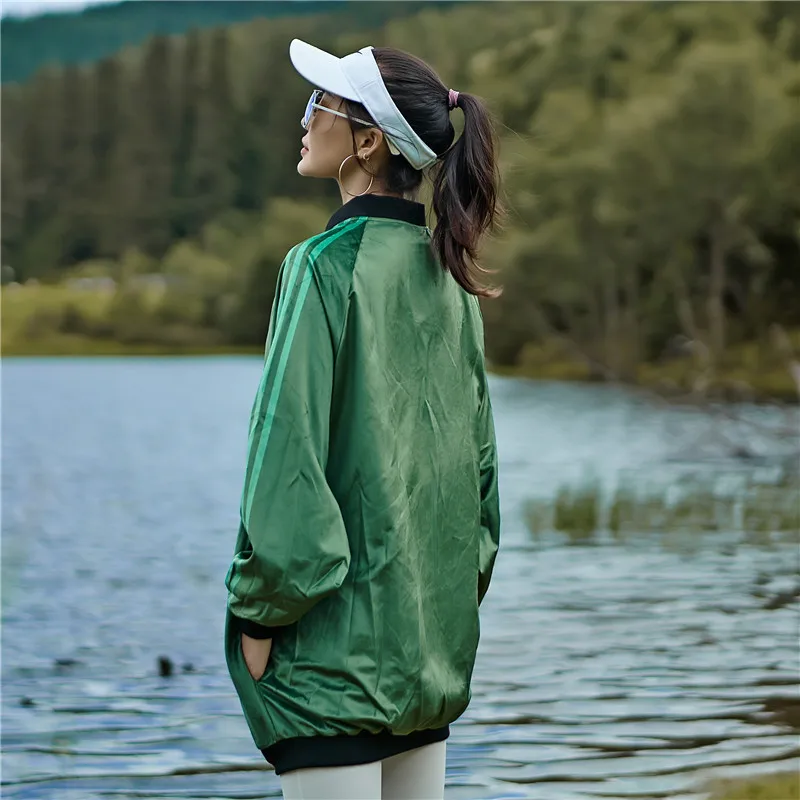 Женский тренч на молнии с принтом головы тигра зеленый большого размера длинным