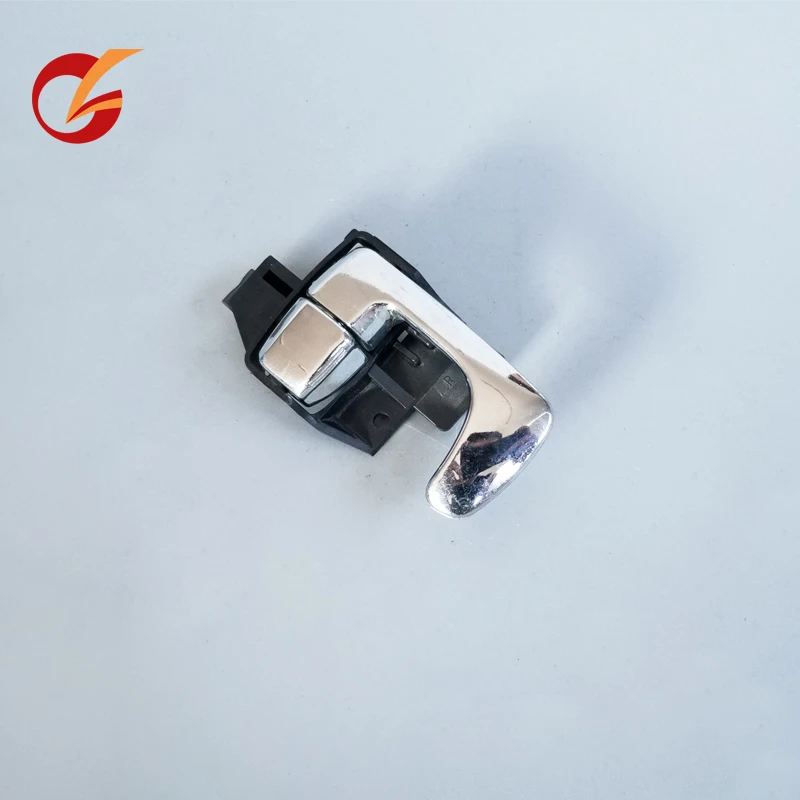 

Используется для hafei simbo, передняя дверь, задняя дверь, внутренняя ручка, хромированная дверь, внутри, открытые двери, детали