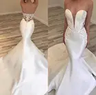 Платье свадебное атласное с открытой спиной, без рукавов, со шлейфом