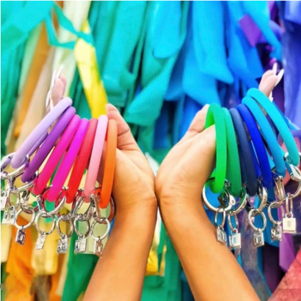 Новый модный силиконовый гелевый браслет с большим круглым ключом для женщин и
