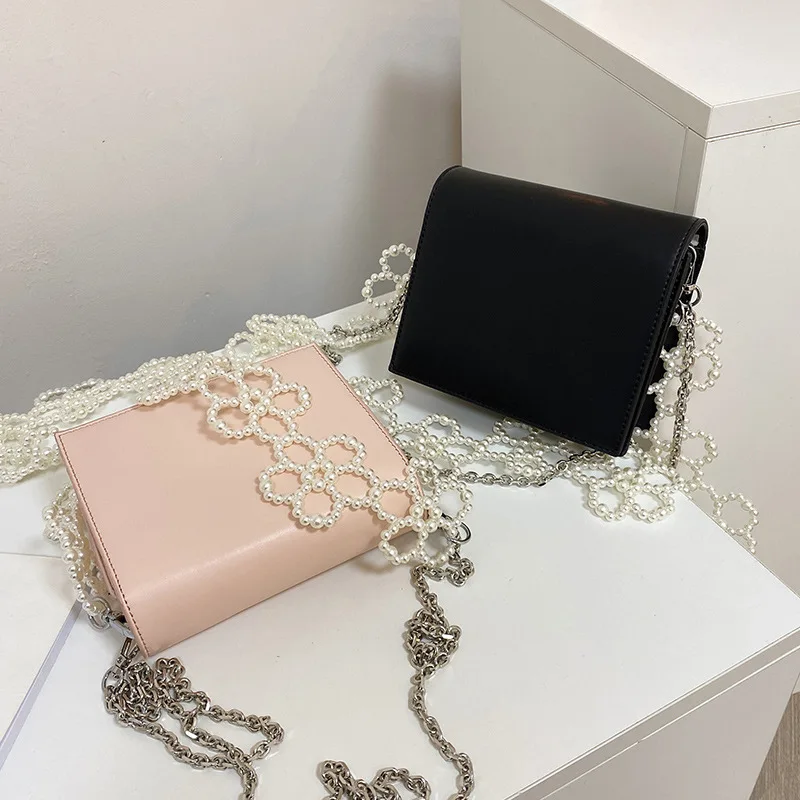

2021new Trendy Fashion Ladies Texture Pearl Chain Small Square Bag High Quality Leather Western Style One-shoulder Messenger Bag