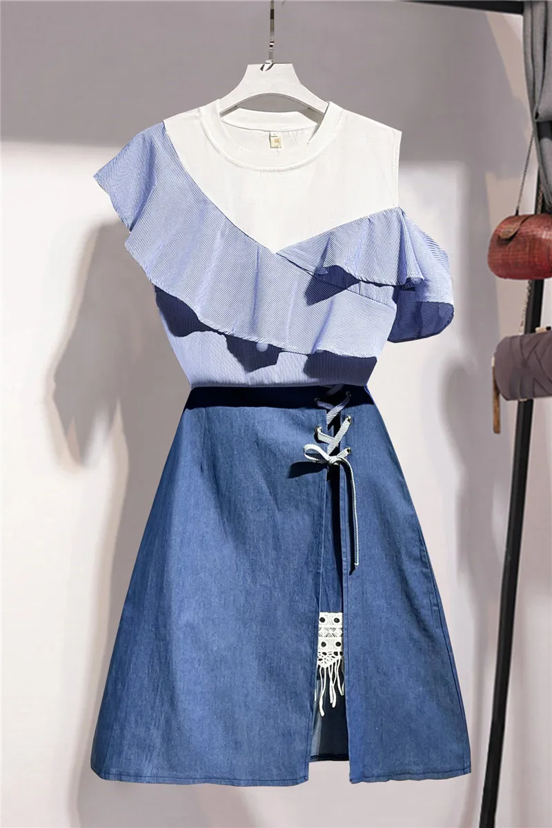 

Women's suit summer 2021 new style leaky shoulder ruffled top denim half-length skirt fashion two-piece western style