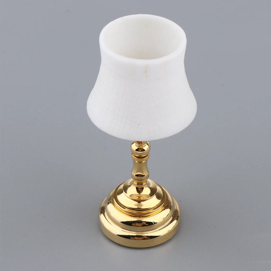 

2x 1/12 Dollhouse Mini Table Lamp Model that Lights Up w/ Lampshade