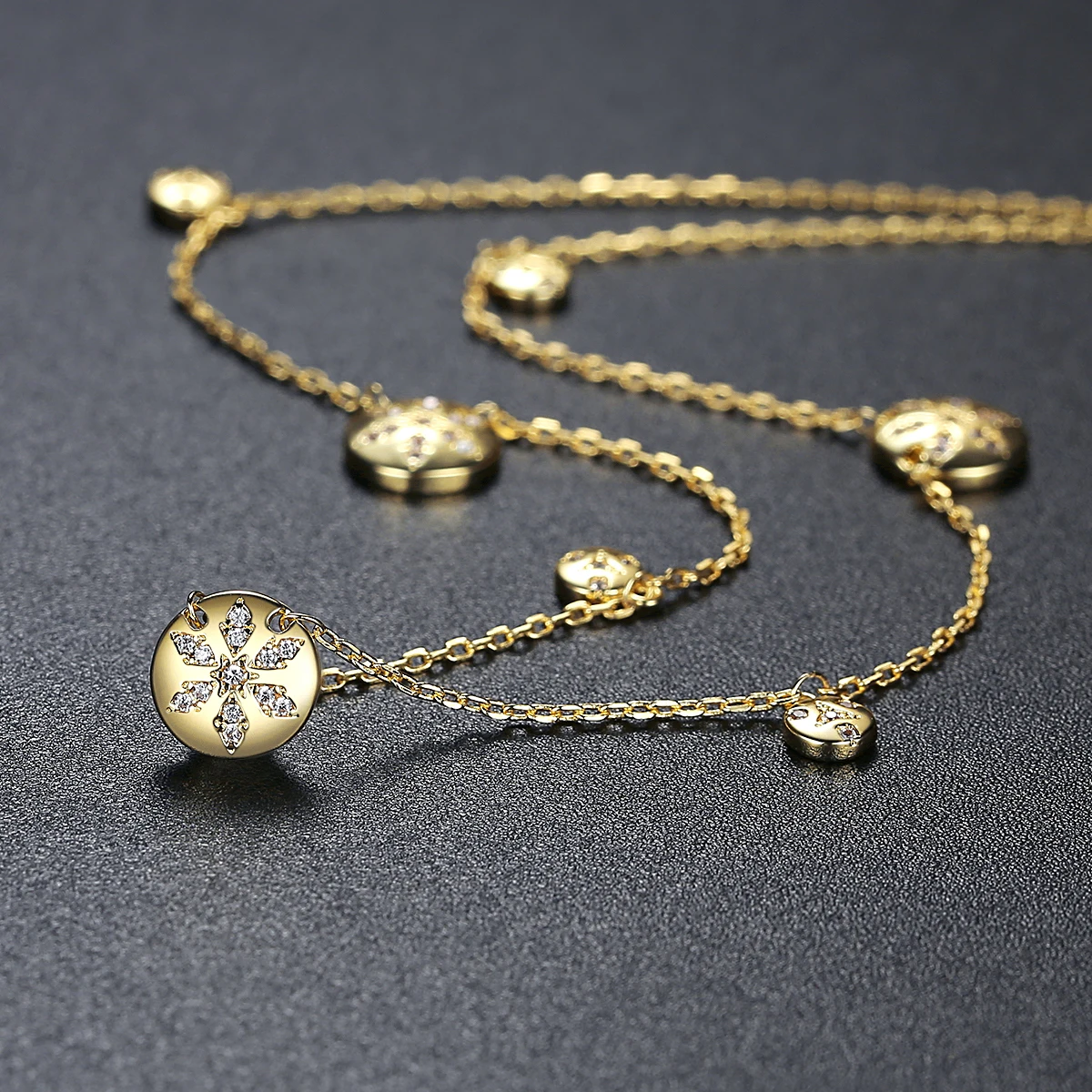 

LUOTEEMI Long Pendant Gold Chain for Women Round Snow Flake Gothic Collar Free Shipping Collares De Moda 2021 Wholesale Items