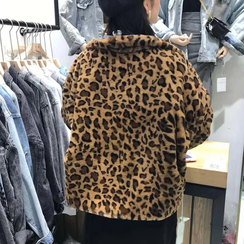Зимняя женская куртка 2019 Женская парка с леопардовым принтом из искусственного