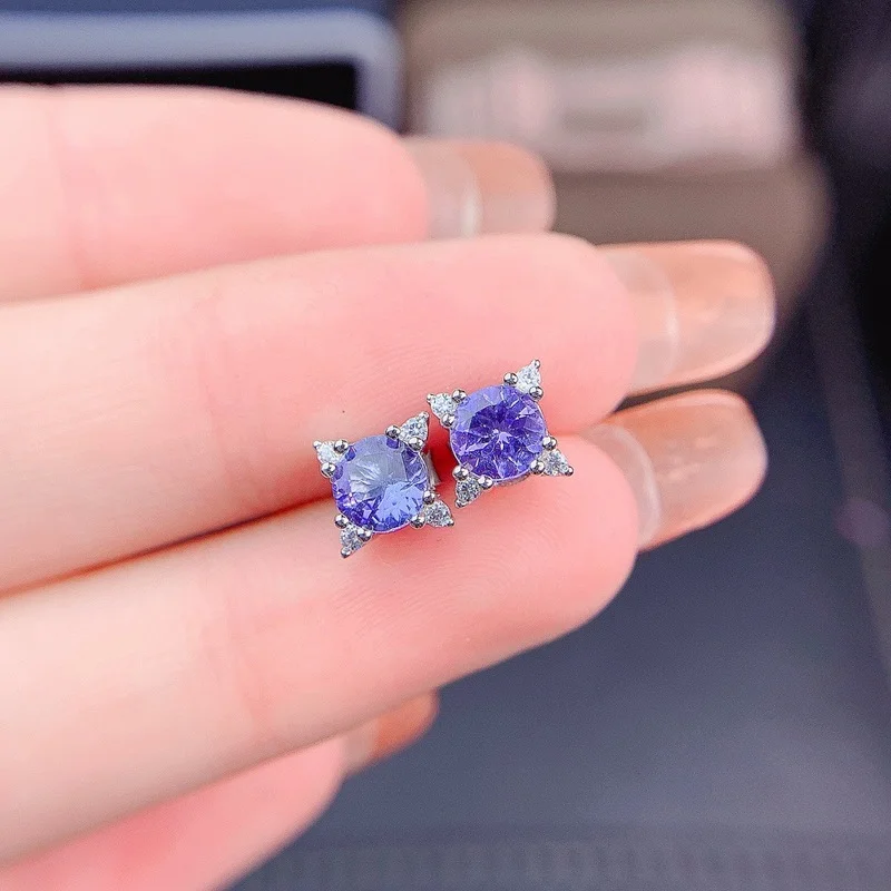 Серьги-гвоздики из серебра 925 пробы с танзанитами | Украшения и аксессуары