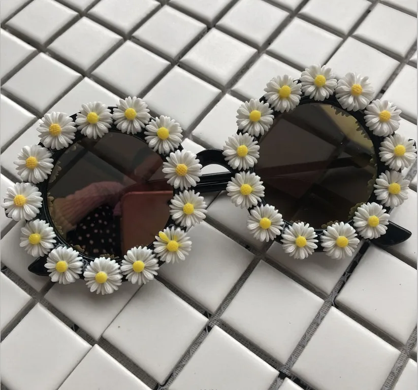 

Солнцезащитные очки женские круглые, с зеркальными линзами, UV400