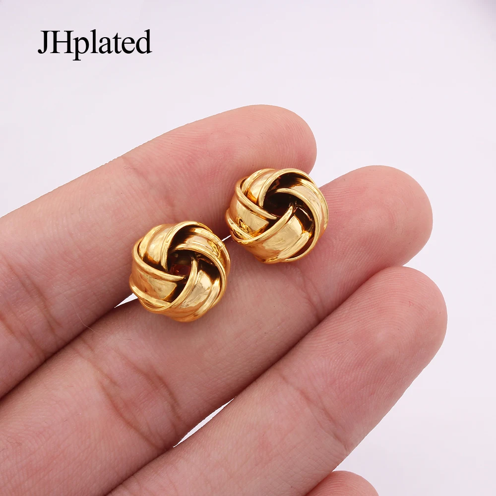 

Dubai luxury gold plated filled stud earrings wholesale Jewelry ear rings Bridal gifts earrings assorted ear studs for women