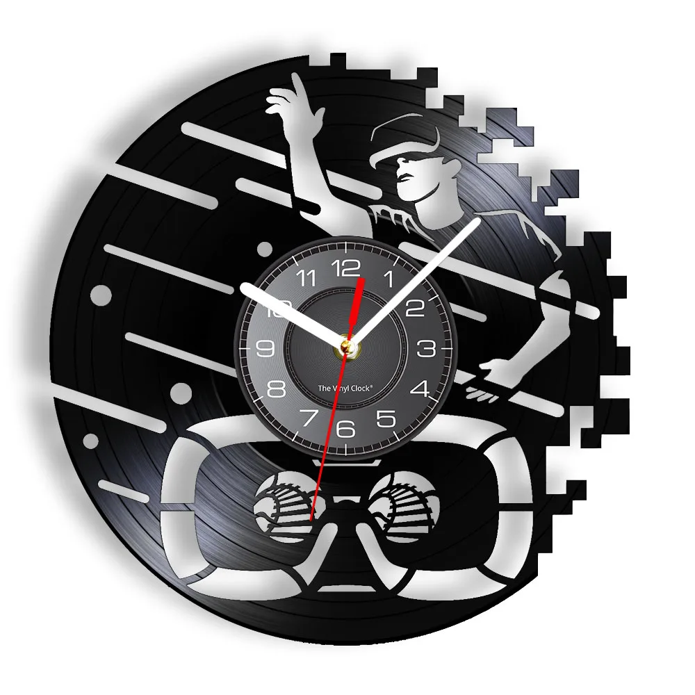 VR Game Wall Clock Made Of Real Vinyl Record Virtual Reality Glasses Immersive Game Wall Watch Gaming Roon Decor Boys' Best Gift