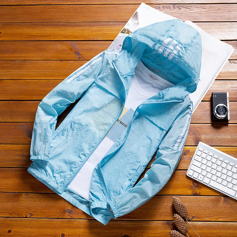 

In the summer of 2021, we mainly promote light and thin, breathable and sunscreen clothes, outdoor sports and leisure thin jacke