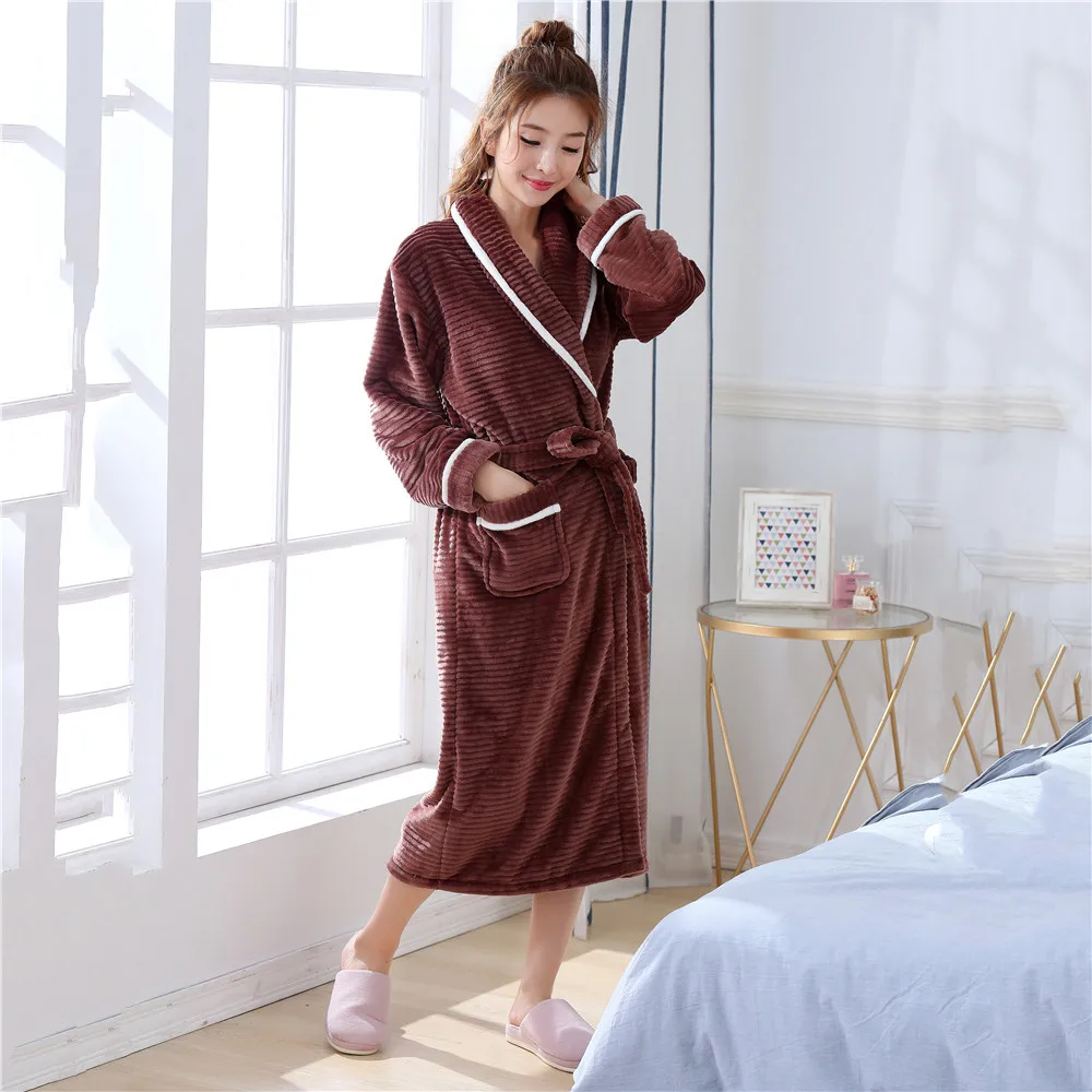 

Thick Pocket Short Bathrobe Winter Female Robe Bath Robe Kimono Gown Warm Flannel Home Clothing Belt Pyjamas Intimate Lingerie