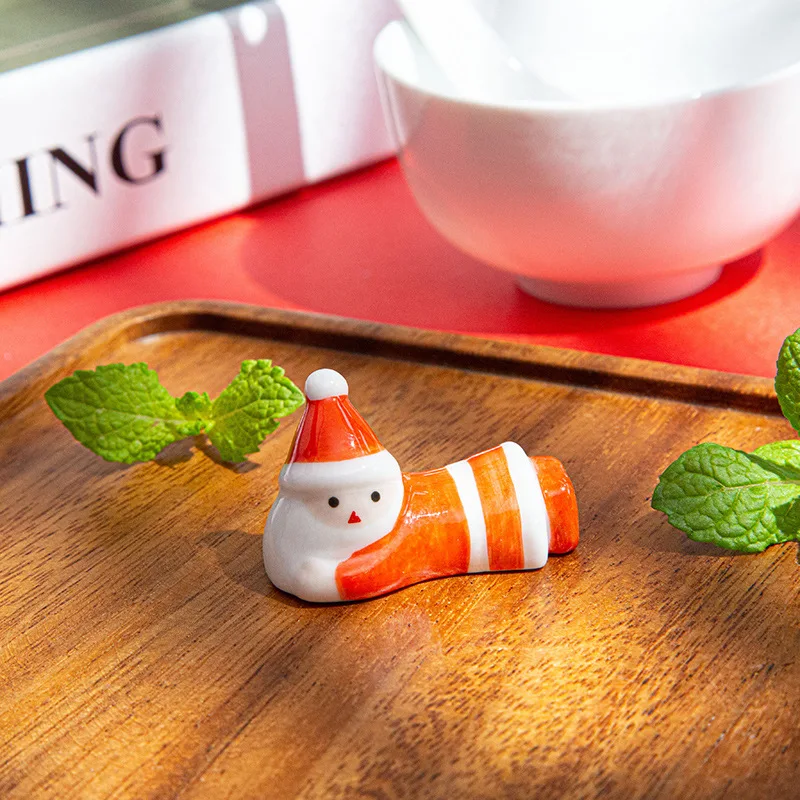 

Chopsticks Rest Mini Cute Christmas Santa Claus Shape Rack For Spoon Knife Fork Holder Dinner Living Room Home Party Decor