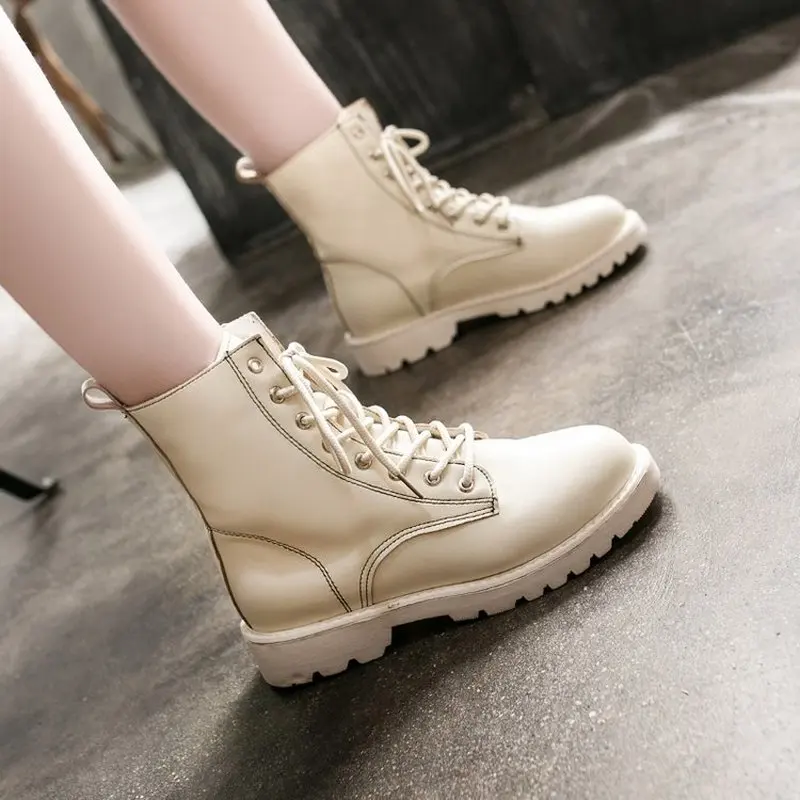 Женские ботинки новинка Осень зима кружевные зеленые мотоциклетные женские