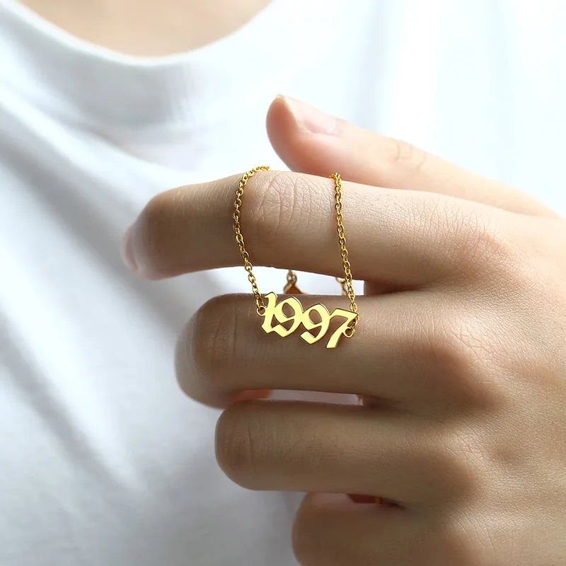 Браслет с подвесками в виде цифр на год рождения браслет из нержавеющей стали