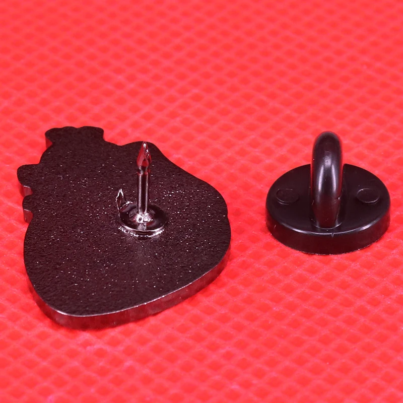 Анатомическая булавка в форме сердца брошка для тела значок странного готика