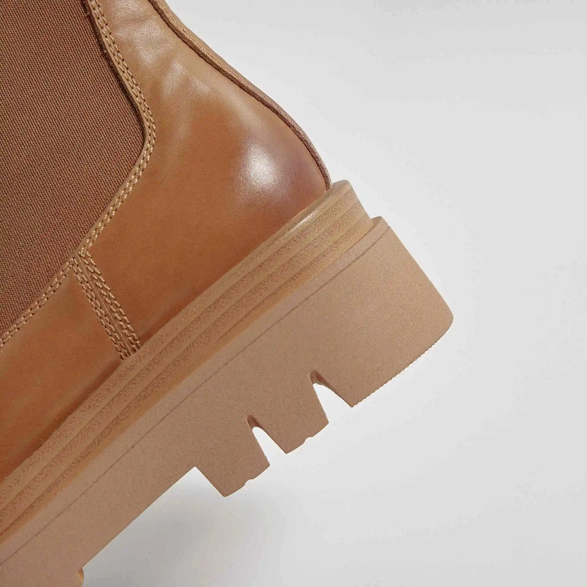 

Krazing Pot vintage natural leather patchwork stretch thick high heel round toe slip on coolest design platform ankle boots L79