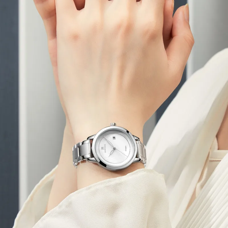 

NAVIFORCE Women Gold Luxury Watches Romantic Girl Wrist Watch Stainless Steel Minimalist Ladies Fashion Gift Clock Montre Femme