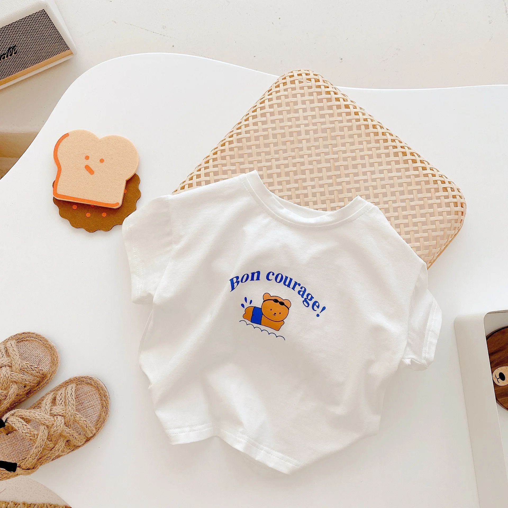 

Summer children's short-sleeved T-shirt men and women baby cartoon print striped casual fashion baby top